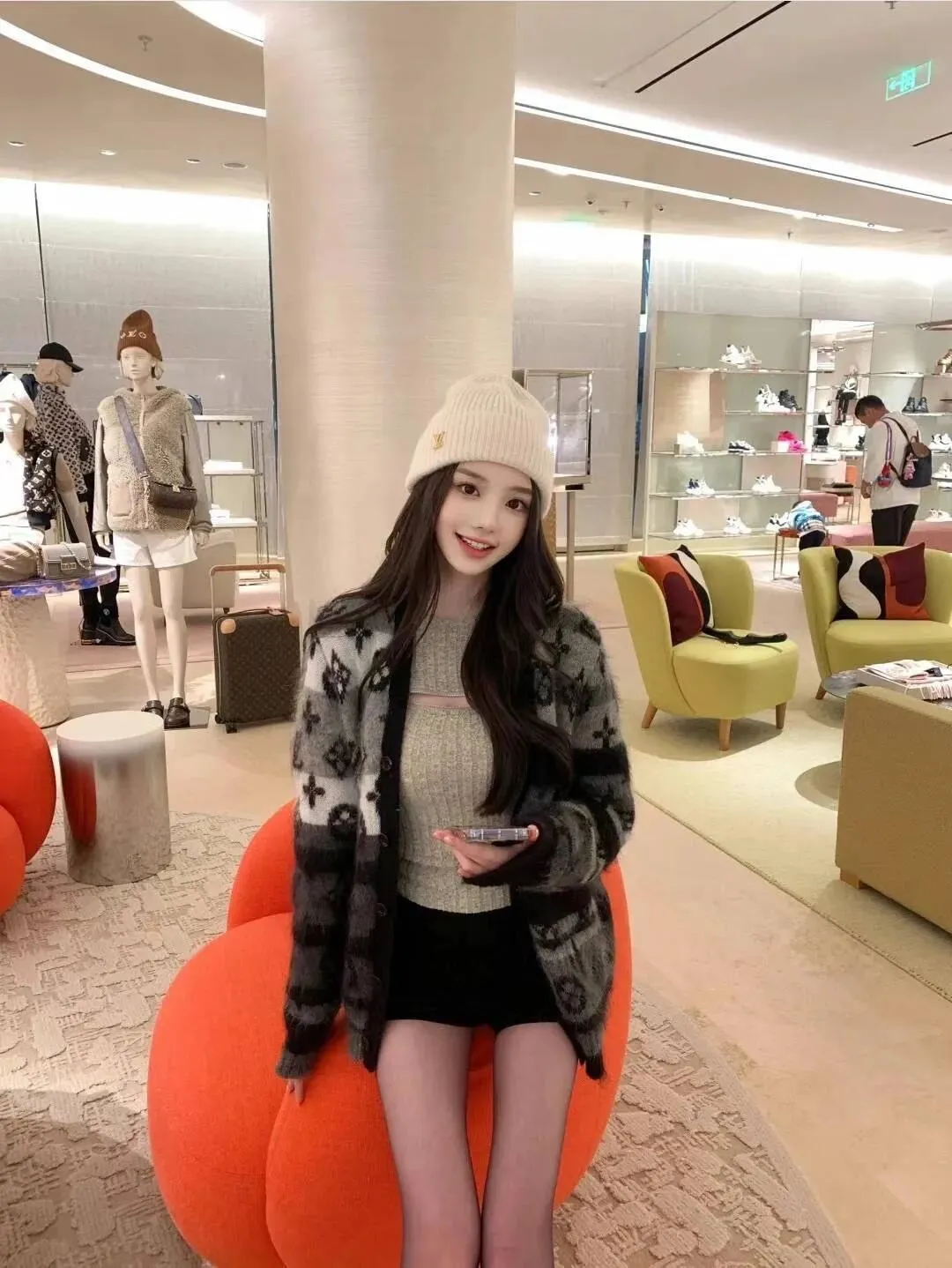 Louis Vuitton/Louis Vuitton contrasting jacquard mohair cardigan